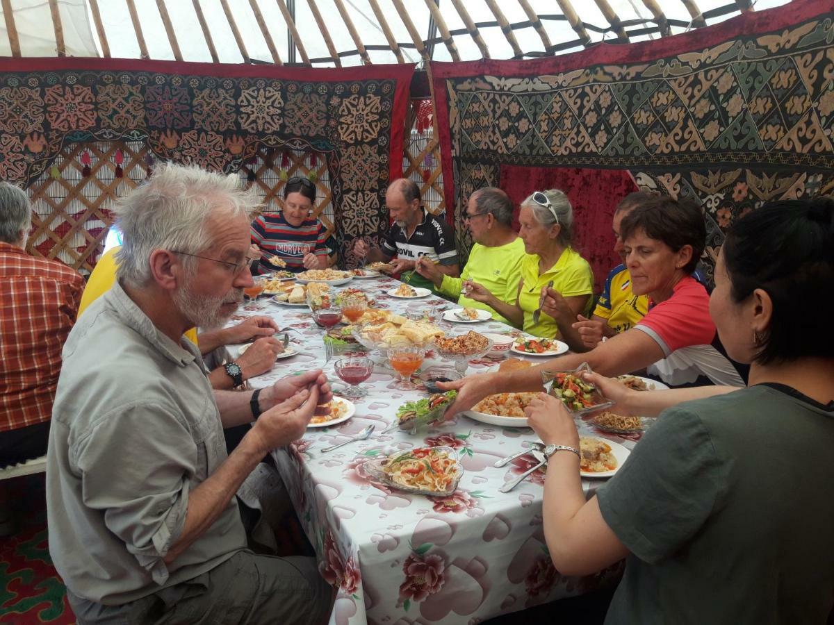 Hotel Yurt Camp Sonun Bokonbayevo Exterior foto